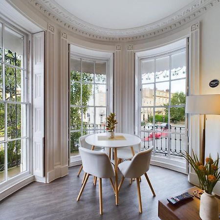 Belle Vue Regency King Size W Free Parking Cheltenham Exterior foto