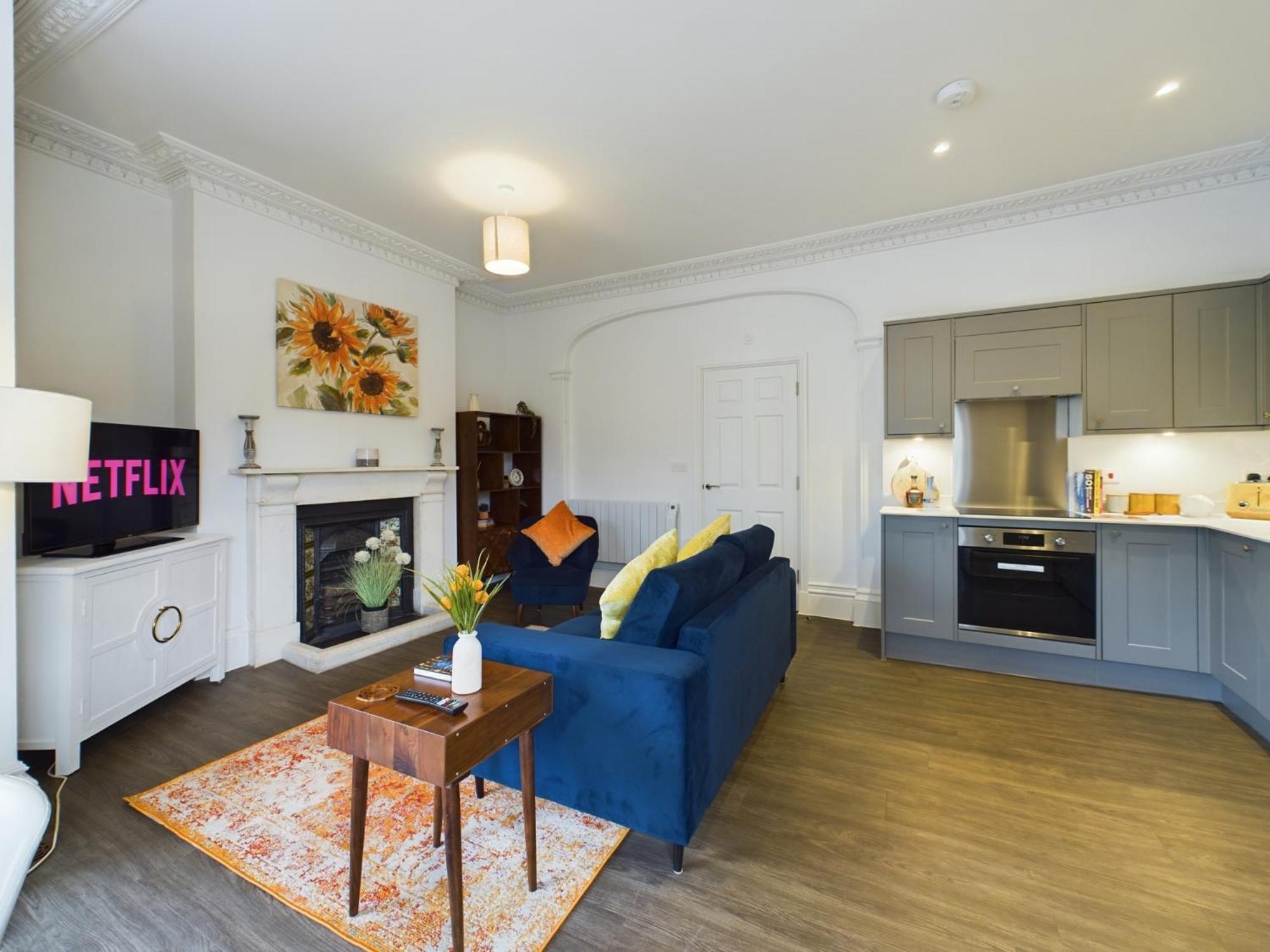Belle Vue Regency King Size W Free Parking Cheltenham Exterior foto